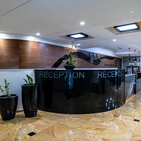 沃德尼克酒店 4*